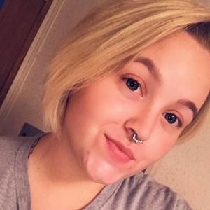 Meet your Posher, Tiffani